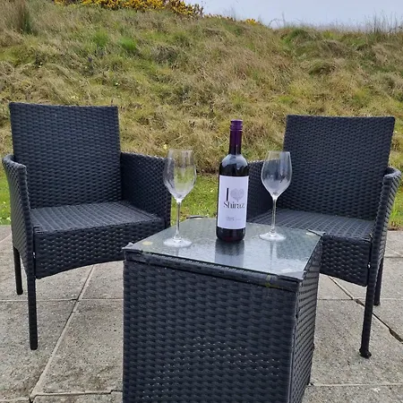 From With A Sea View * Росноулах